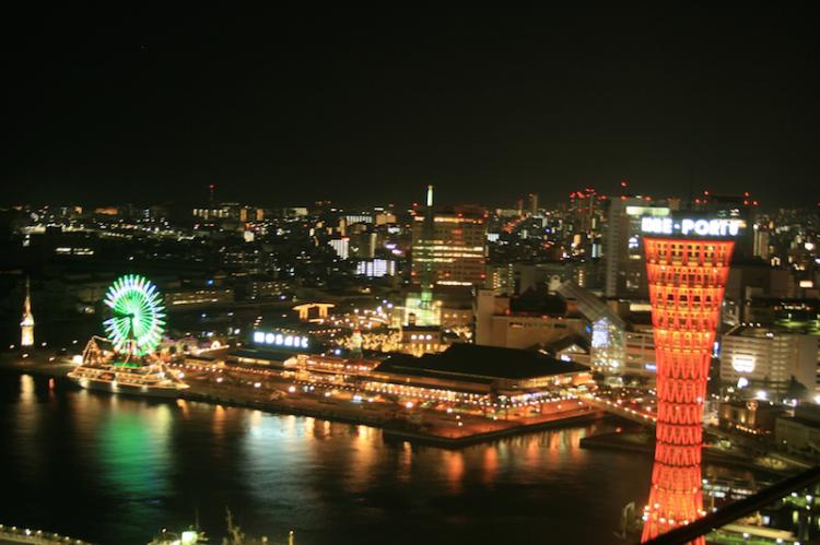 神戸ポータワーの空からの眺め