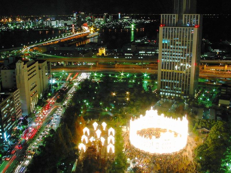 神戸市役所展望ロビーからの夜景 ルミナリエ点灯式